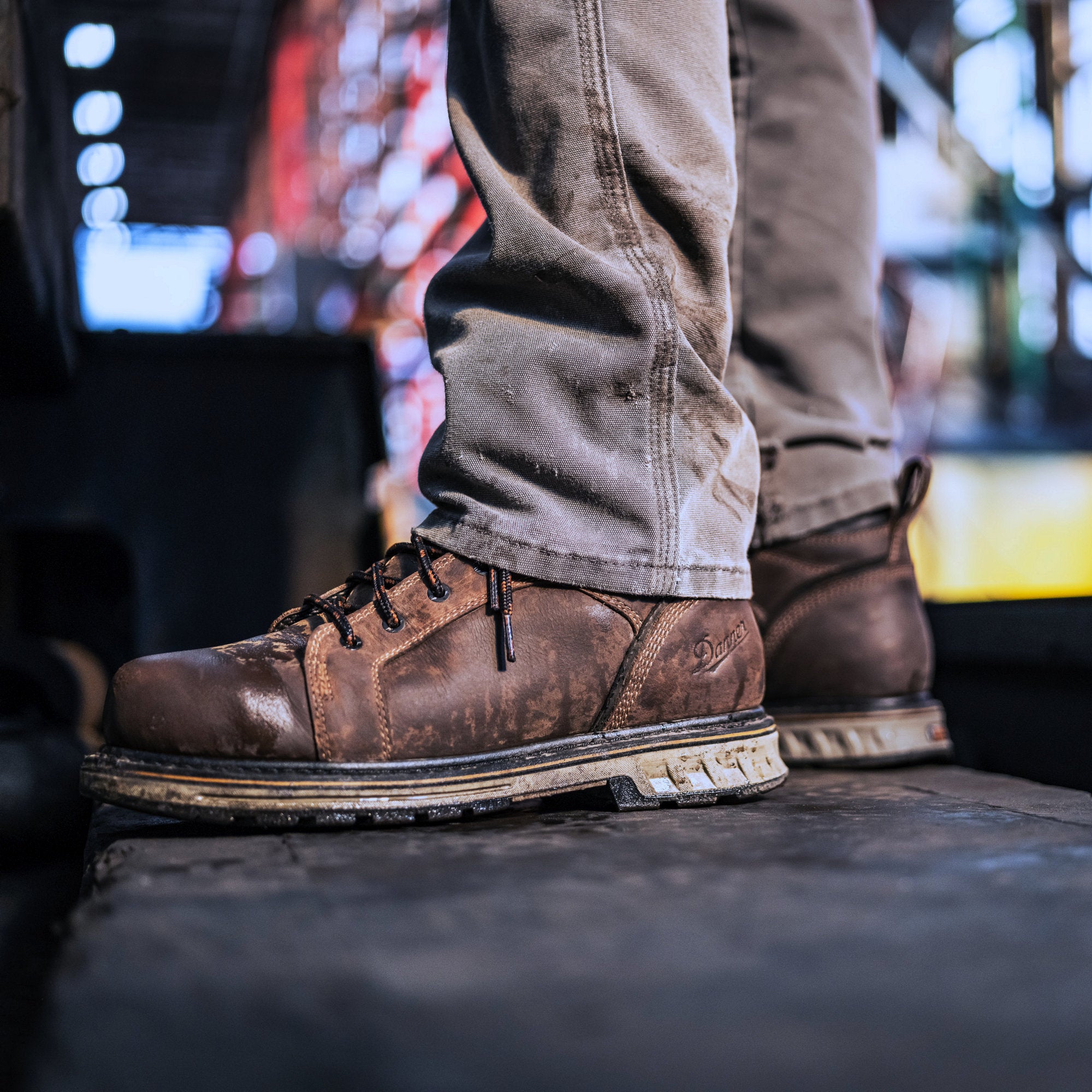 Danner Steel Yard 8" Brown ST Boot